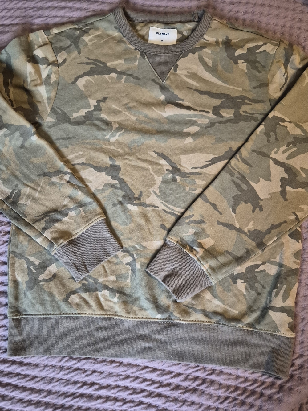 Old Navy Men's Green & Tan Camo Crewneck Sweatshirt